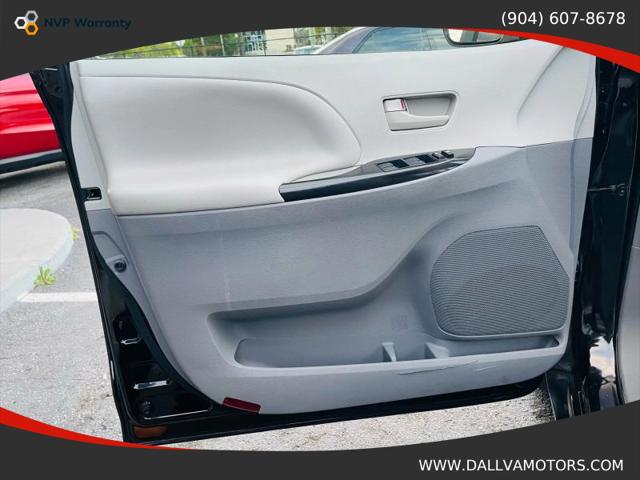 2014 Toyota Sienna LE V6 7 Passenger Mobility