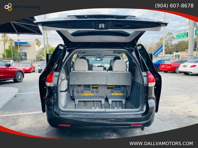 2014 Toyota Sienna LE V6 7 Passenger Mobility