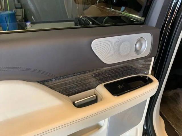 2018 Lincoln Navigator Black Label