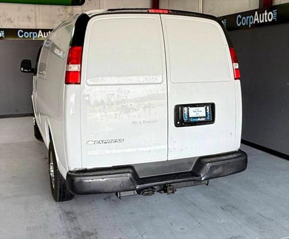 2019 Chevrolet Express Work Van