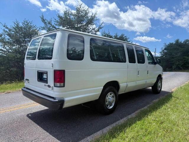 2013 Ford E-350 Super Duty XL