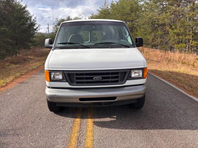 2006 Ford E-250 Base