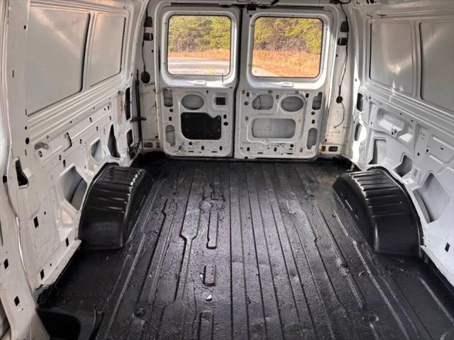 2006 Ford E-250 Base