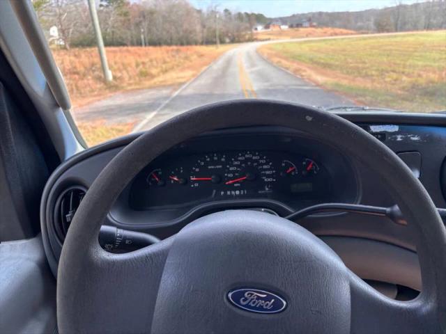 2006 Ford E-250 Base