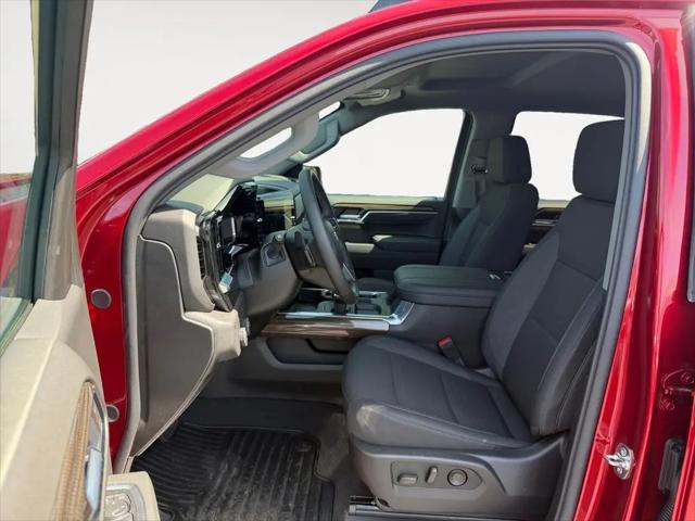 2026 Chevrolet Silverado 1500 4WD Crew Cab Standard Bed RST