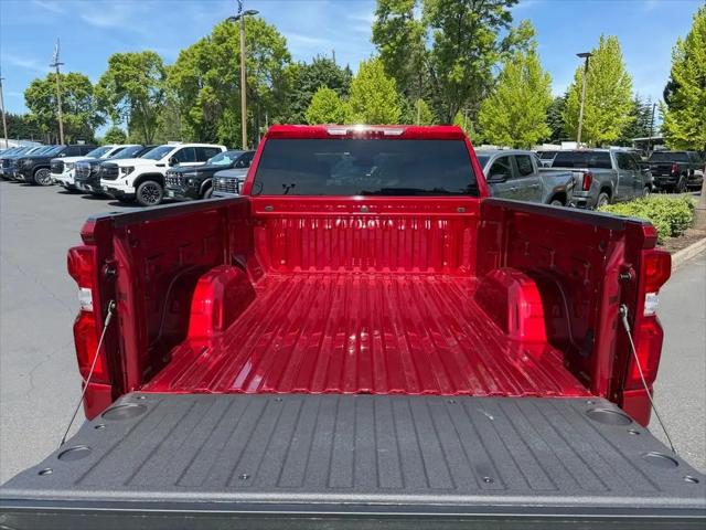 2026 Chevrolet Silverado 1500 4WD Crew Cab Standard Bed RST