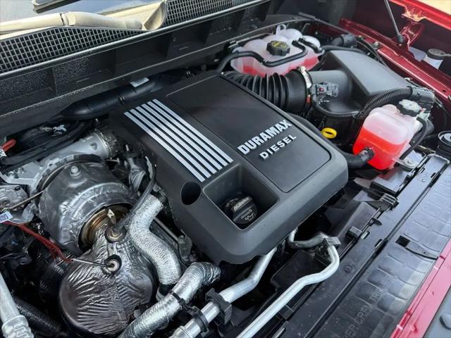 2026 Chevrolet Silverado 1500 4WD Crew Cab Standard Bed RST