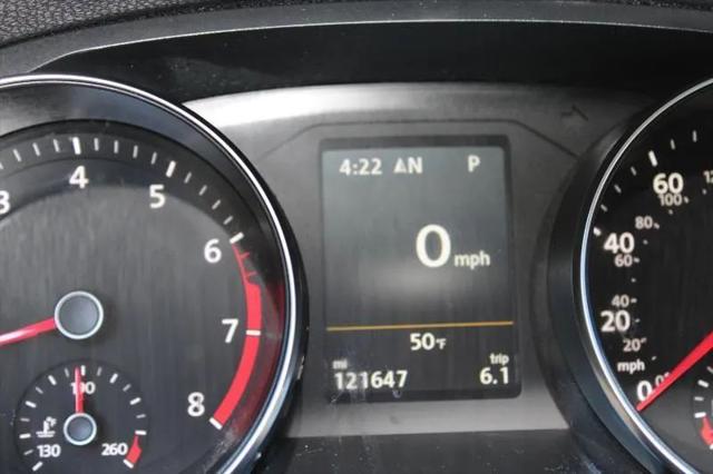 2019 Volkswagen Passat 2.0T SE R-Line
