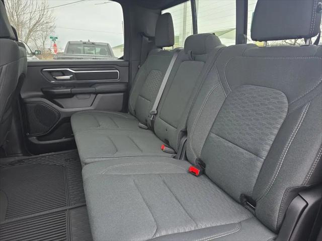 2026 Ram 1500 Big Horn Crew Cab 4x4 5'7" Box