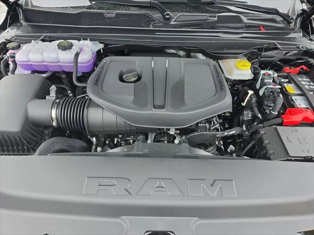 2026 Ram 1500 Big Horn Crew Cab 4x4 5'7" Box