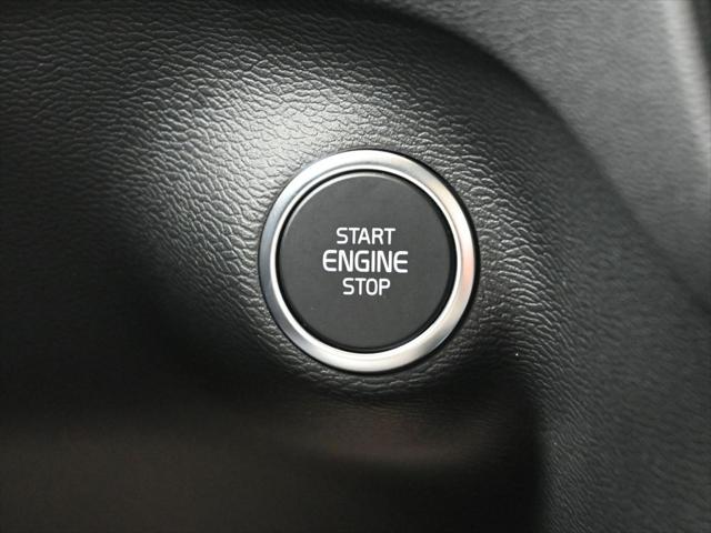 2026 Volvo XC40 Ultra, B5 AWD Gas (mild hybrid), Dark