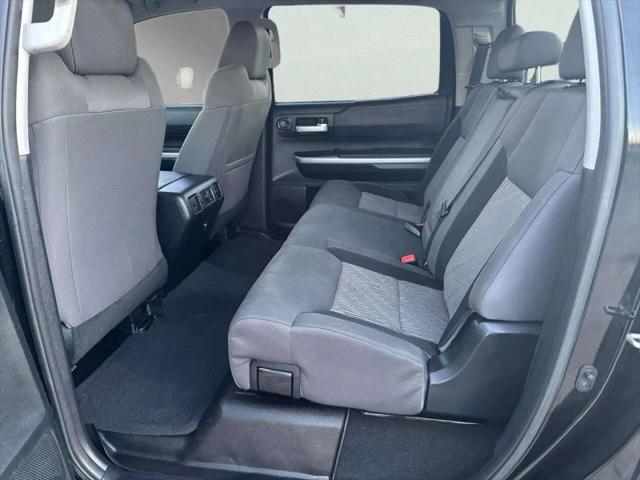 2017 Toyota Tundra SR5 5.7L V8