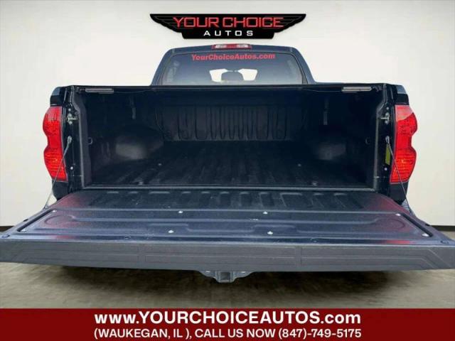 2017 Toyota Tundra SR5 5.7L V8