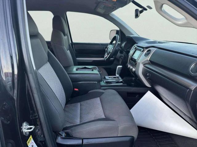 2017 Toyota Tundra SR5 5.7L V8