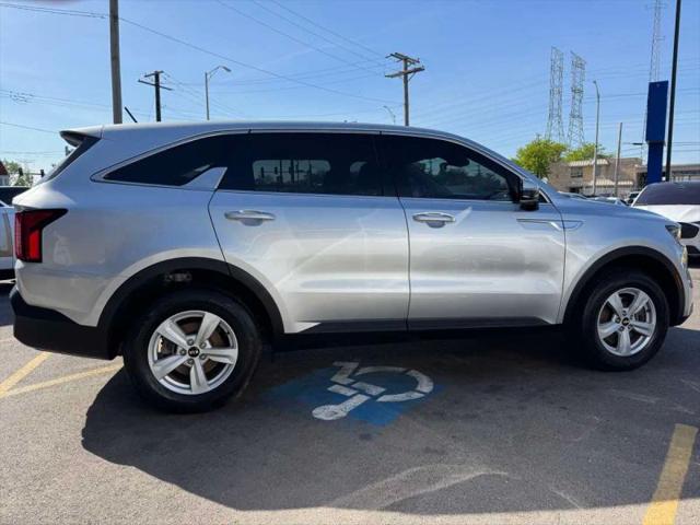 2021 Kia Sorento LX