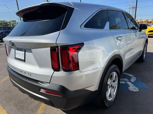 2021 Kia Sorento LX