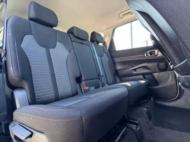 2021 Kia Sorento LX