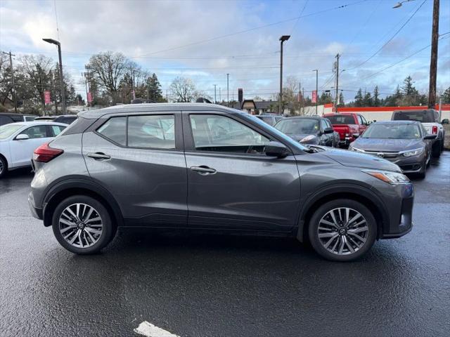 2021 Nissan Kicks SV Xtronic CVT
