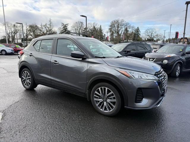 2021 Nissan Kicks SV Xtronic CVT