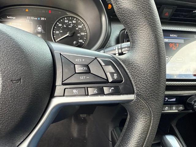 2021 Nissan Kicks SV Xtronic CVT