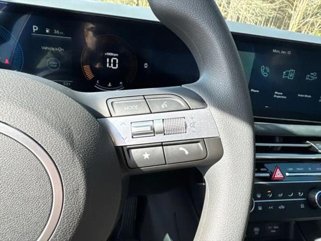 2026 Hyundai Santa Cruz SE