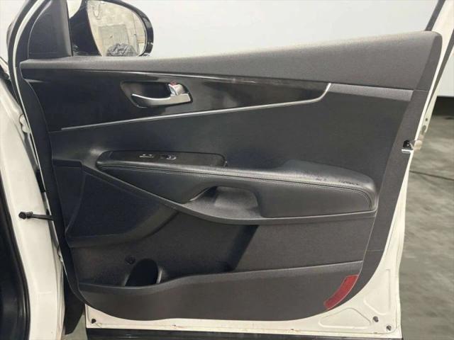 2016 Kia Sorento 2.4L LX