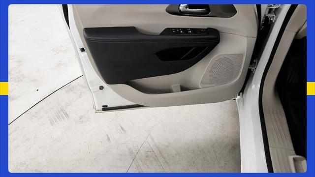 2020 Chrysler Pacifica Touring