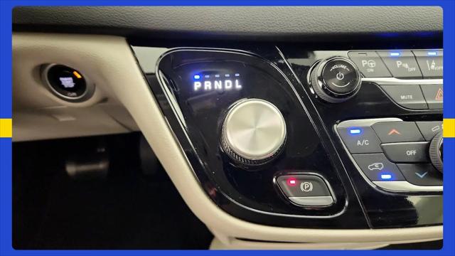 2020 Chrysler Pacifica Touring