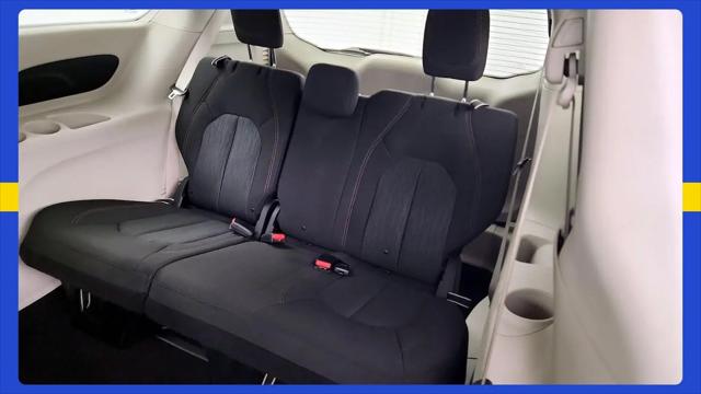 2020 Chrysler Pacifica Touring