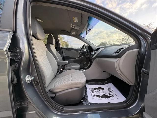 2013 Hyundai Accent GLS