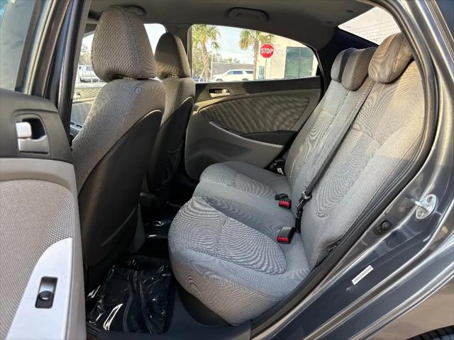 2013 Hyundai Accent GLS