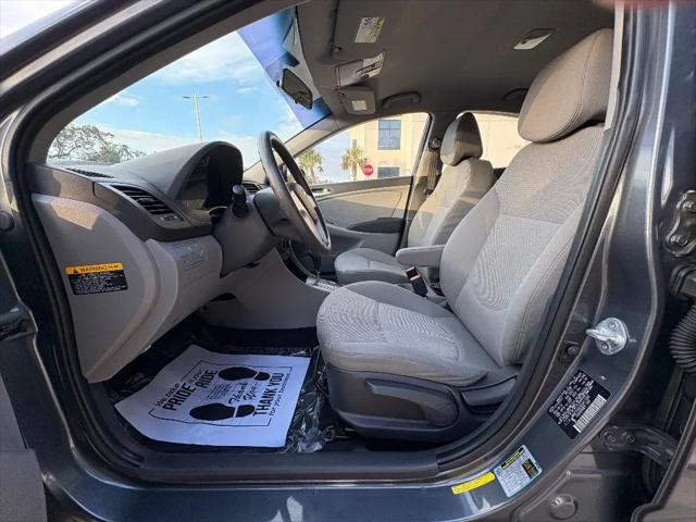 2013 Hyundai Accent GLS