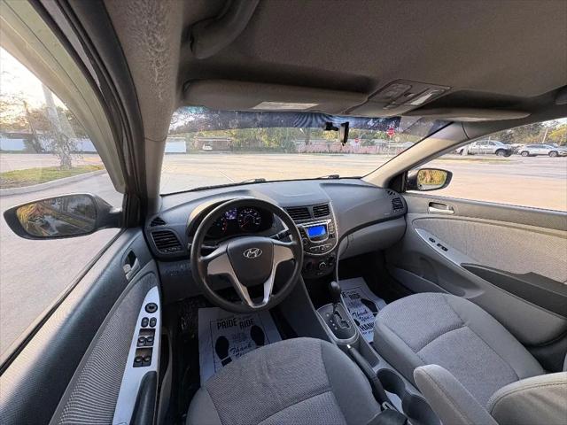 2013 Hyundai Accent GLS