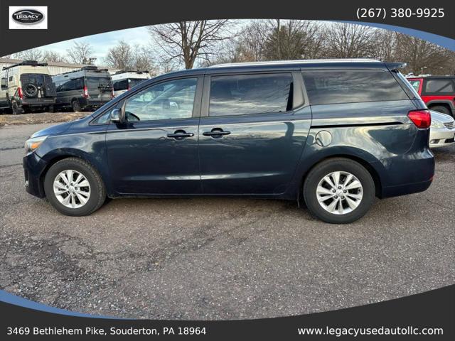 2015 Kia Sedona LX