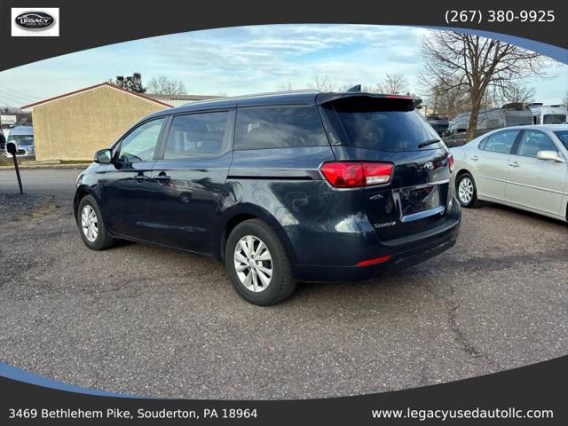 2015 Kia Sedona LX