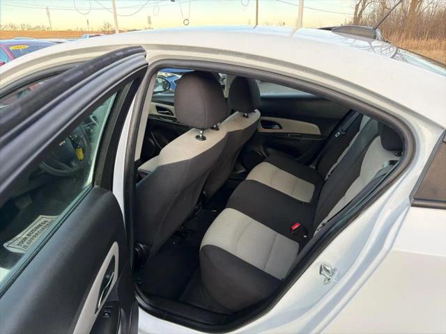 2016 Chevrolet Cruze Limited LS Auto