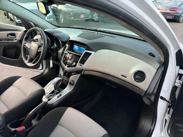 2016 Chevrolet Cruze Limited LS Auto