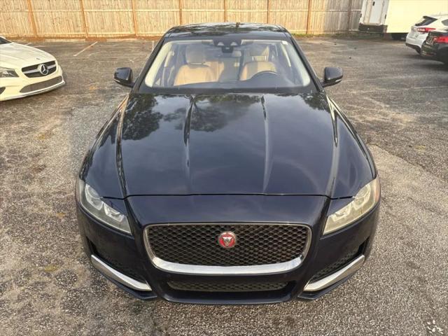 2017 Jaguar XF 35t Prestige