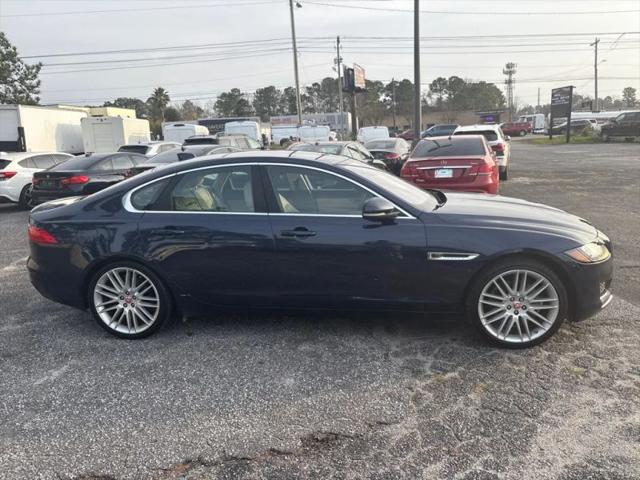 2017 Jaguar XF 35t Prestige