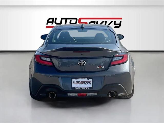 2025 Toyota GR86 Premium