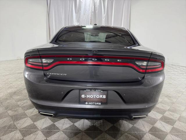 2020 Dodge Charger SXT RWD