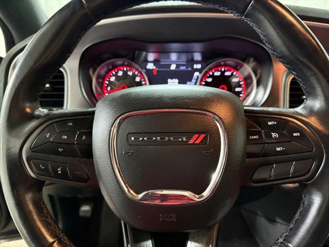 2020 Dodge Charger SXT RWD