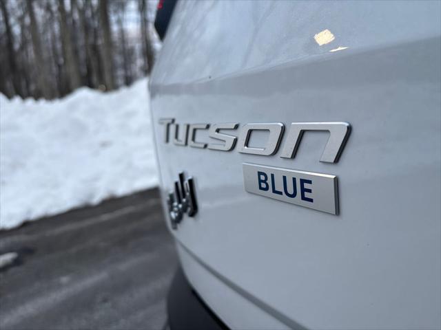 2026 Hyundai Tucson Hybrid Blue SE