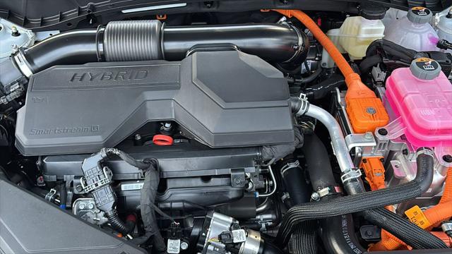 2026 Hyundai Tucson Hybrid Blue SE