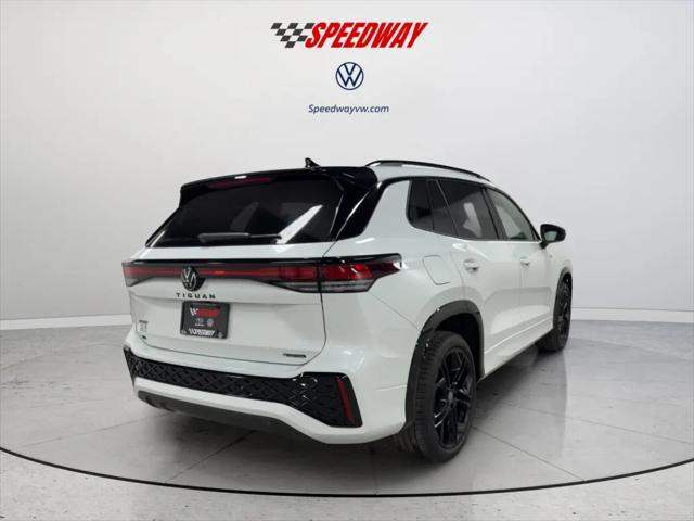 2026 Volkswagen Tiguan SE R-Line Black