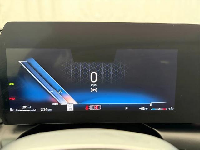 2025 BMW Coupe xDrive