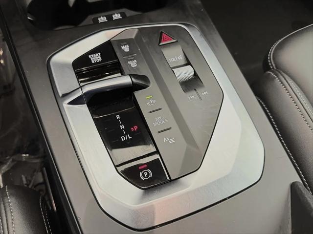 2025 BMW Coupe xDrive
