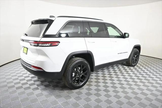 2026 Jeep Grand Cherokee Altitude 4x4