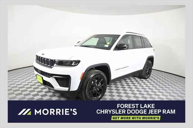 2026 Jeep Grand Cherokee Altitude 4x4 for sale in Forest Lake, MN