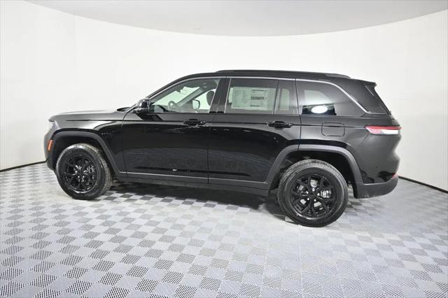 2026 Jeep Grand Cherokee Altitude 4x4